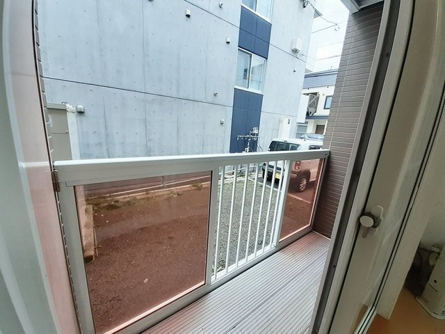 アニメート　平岸のバルコニー