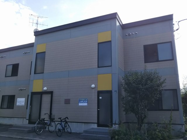 レオパレスエレメント１８の外観