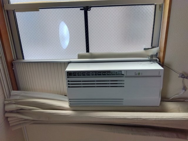 レオパレスすぐりのその他|ウィンドエアコン