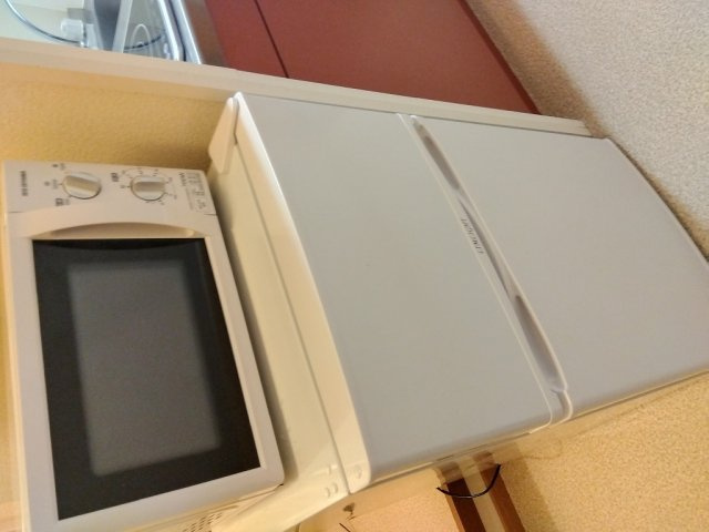レオパレスすぐりのその他|冷蔵庫・電子レンジ