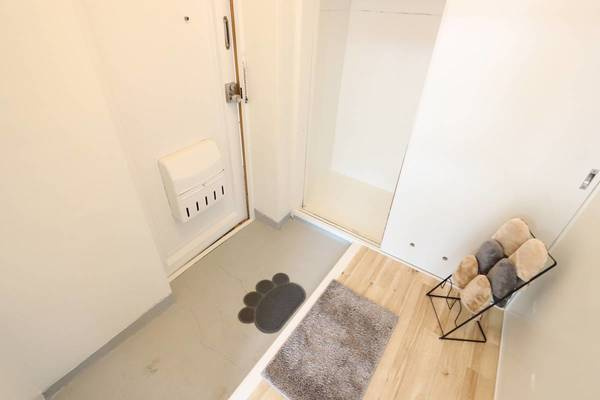 ビレッジハウス琴似第二6号棟の玄関|モデルルームの写真です