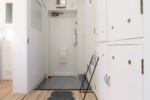 ビレッジハウス手稲3号棟の玄関|モデルルームの写真です