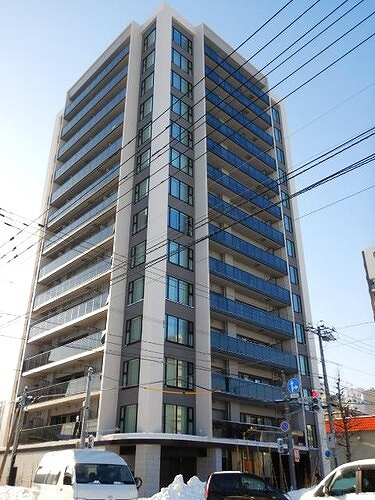 ザ・ライオンズ琴似駅前ディアレジェンドの外観
