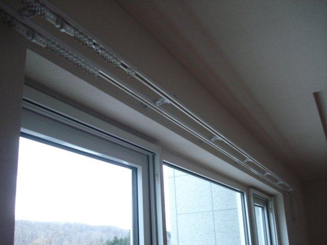 プロムナードⅠのその他|カーテンレール