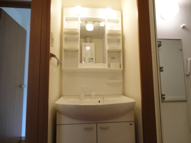 プロムナードⅠの洗面所|洗髪洗面化粧台