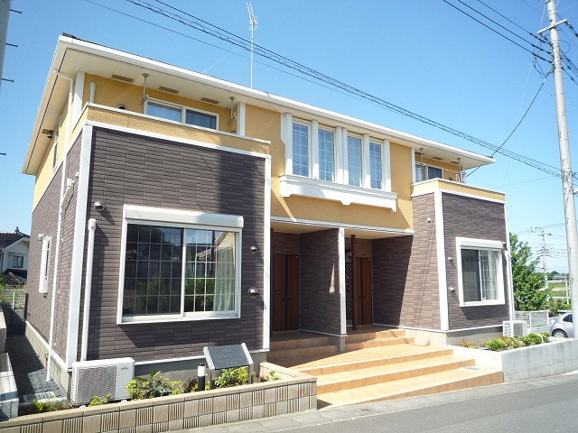 グリーンヒルズ土浦　Ⅱ番館