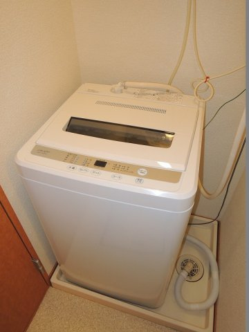 レオパレスグリーンヒル藻岩のその他|全自動洗濯機