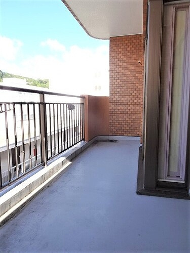 ライオンズマンション山の手第２のバルコニー