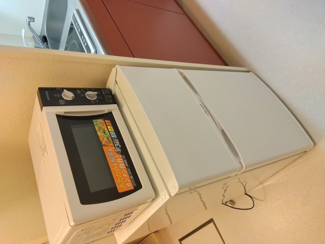 レオパレススカイブルー西町のその他|冷蔵庫・電子レンジ