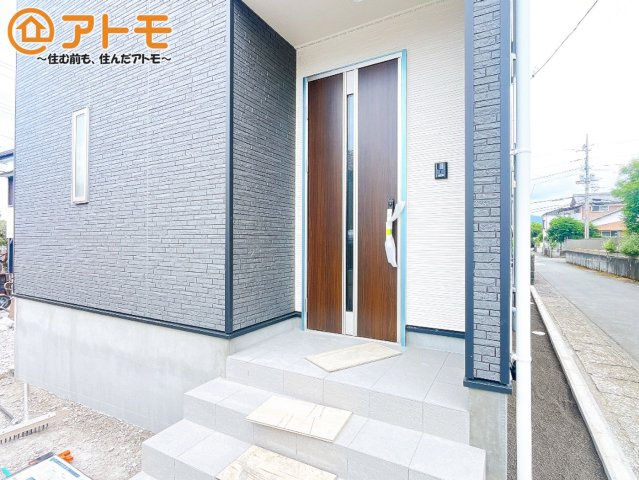 【玄関】 | 富士宮市宮原第25　新築戸建　全1棟 | ダブルロックドアの玄関で防犯もばっちり☆