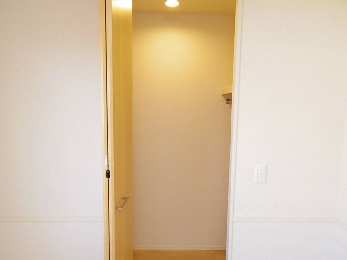 コトー・シェソワ 1の収納|ウォークインクローゼット仕様