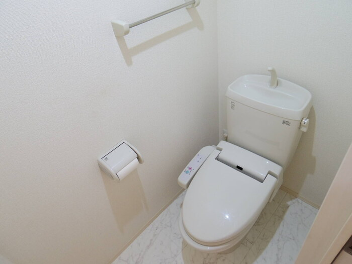 グランモアヒロセのトイレ|温水洗浄便座