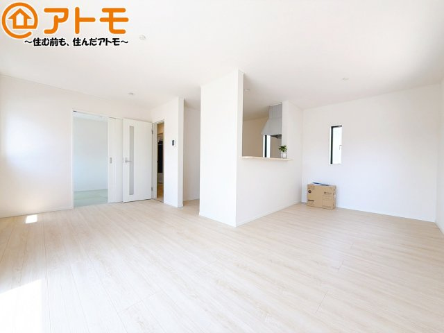 【居間・リビング】 | 富士宮市淀平町第2Ⅰ期　新築戸建　1号棟