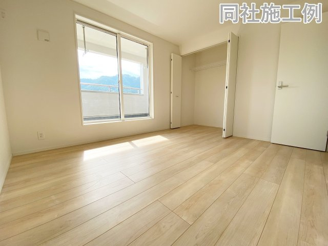 新築戸建　クレイドルガーデン曽我部町寺長縄手の洋室|同社施工例