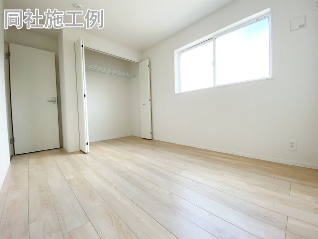 新築戸建　クレイドルガーデン曽我部町寺長縄手の洋室|同社施工例