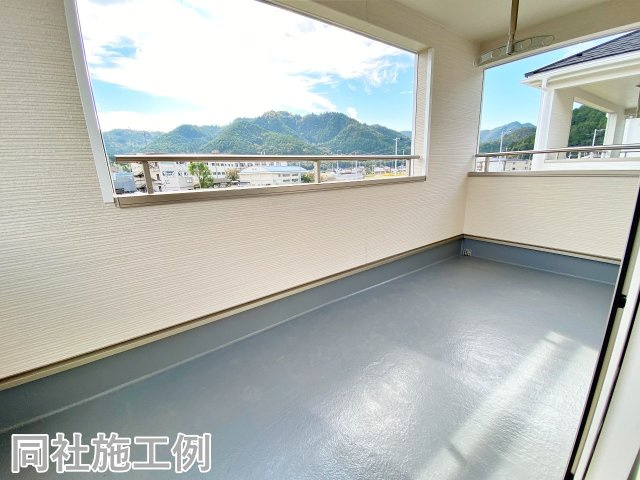 新築戸建　クレイドルガーデン曽我部町寺長縄手のバルコニー|同社施工例