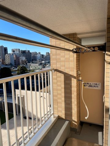 メゾン池之端のバルコニー|写真は別の部屋になります