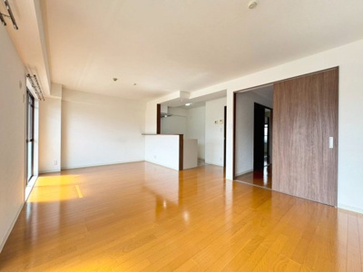 【居間・リビング】 | メロディーハイツ五月が丘