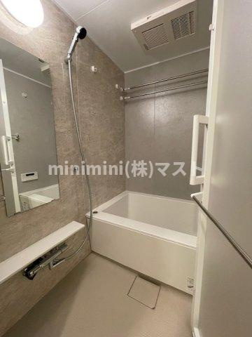 K-COURT谷町四丁目の浴室