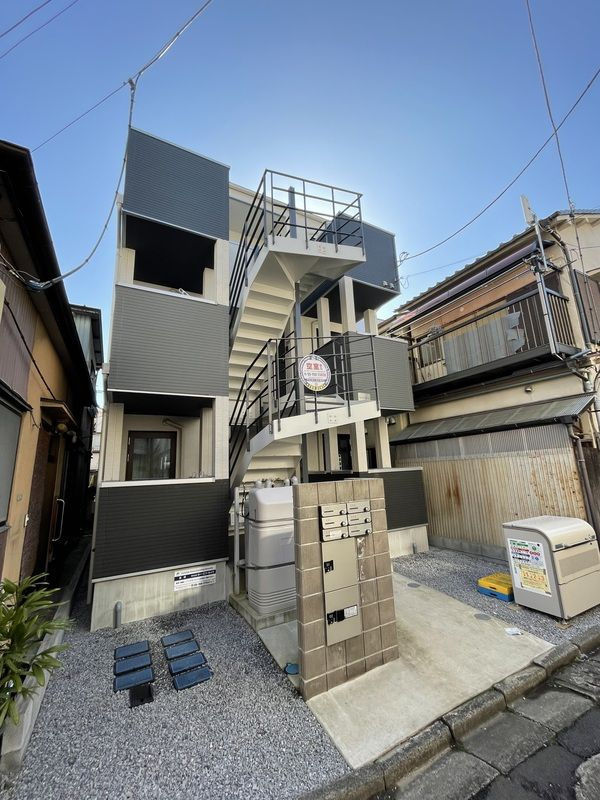 アルビネスコート