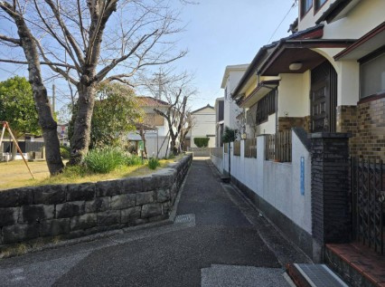 【収納多いです！】高知市福井東町　中古一戸建てのその他|目の前が公園です♪