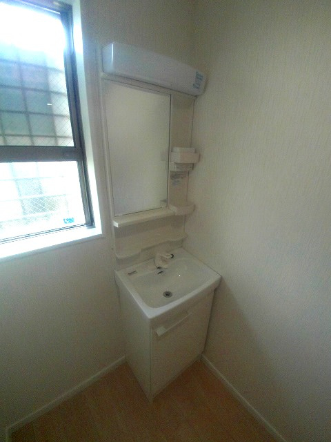 レグルス新明の洗面所