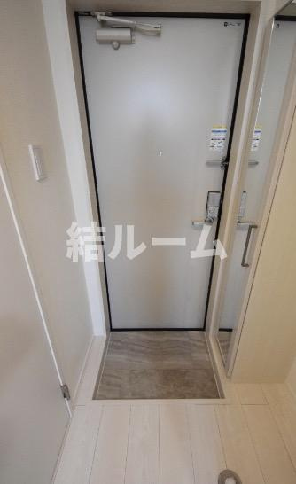 練馬区貫井４丁目のアパートの玄関