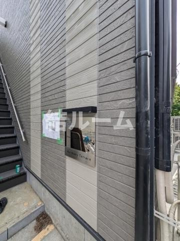 練馬区貫井４丁目のアパートのエントランス