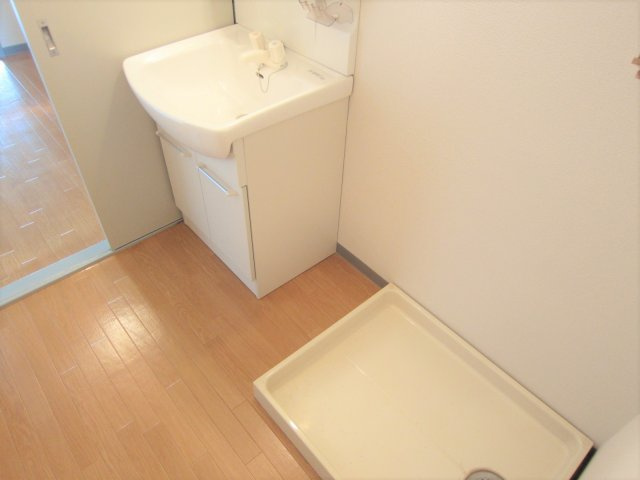 シャイニングコンポNの洗面所