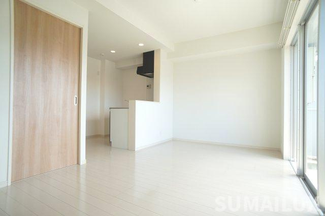 熊本市中央区大江本町の賃貸マンションの居間・リビング