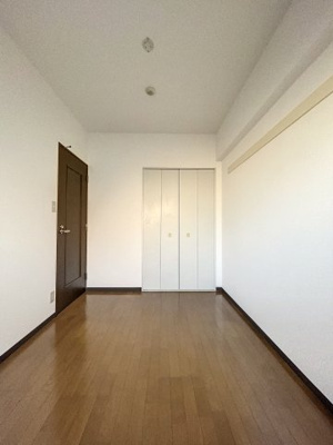 【寝室】 | コンフォール鷺沼 | ※同建物ほかのお部屋の写真です。