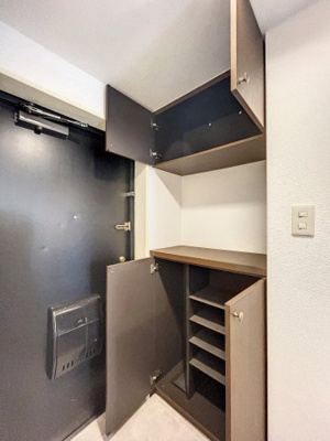 【収納】 | コンフォール鷺沼 | ※同建物ほかのお部屋の写真です。