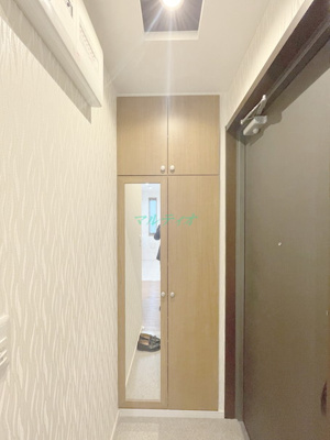 【玄関】 | メゾンデルフィⅡ