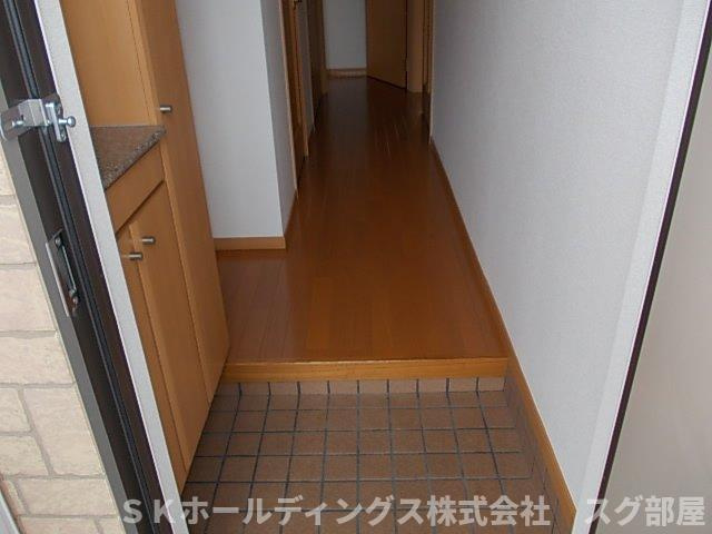 サンヒルズＡの玄関