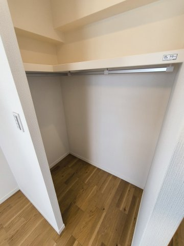 モアステージ吉川ライネスハイムD棟の収納|大きなスペースがあり、収納には困りません