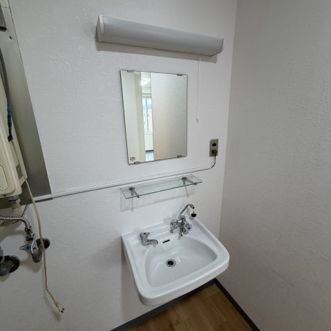 第5天谷コーポの洗面所