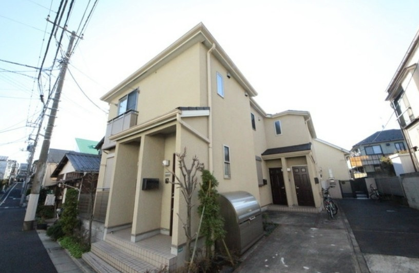 タンドリュクスの外観