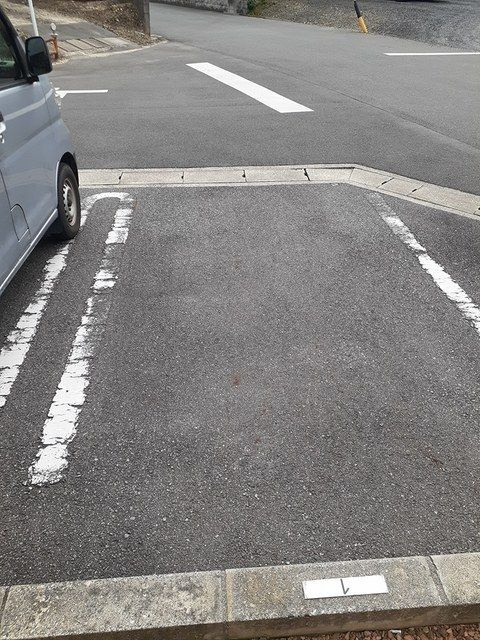 サンレジデンスの駐車場