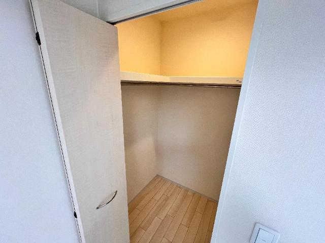 Kukui Komohanaの収納|ウォークインCL