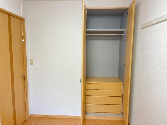 ヒールコートＡ＆Ｇの収納|クローゼット