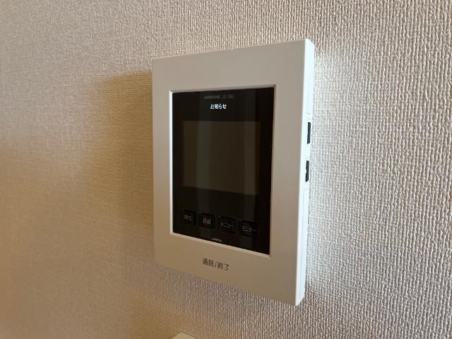 ネーブルの内装|カメラ付インターホン