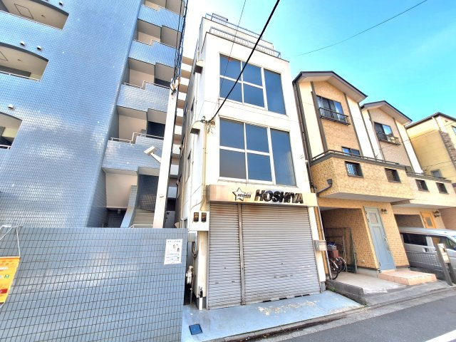 【外観】 | 東日暮里1丁目　鉄骨造4階建 | 三ノ輪駅徒歩5分！建物面積136.68㎡と広々、ルーフバルコニー付きです♪ビルドイン車庫利用可能、小運搬エレベーター付き。室内残置物撤去後のお引渡しです♪