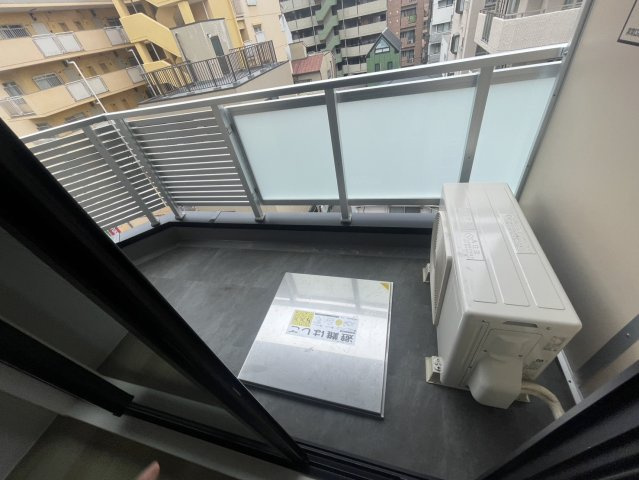 EｰC’estbien灘のバルコニー|お洗濯にも便利なバルコニー付き