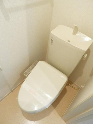 カ－ザ　セレ－ナ相田Ａのトイレ|シンプルで使いやすいトイレです