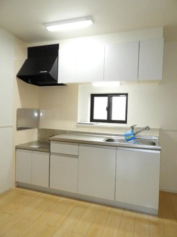 カ－ザ　セレ－ナ相田Ａのキッチン|キッチンでお料理をお楽しみください