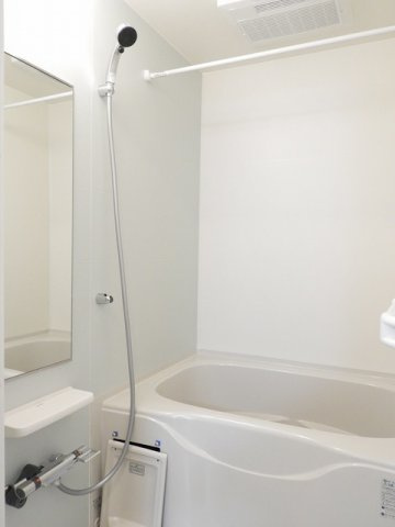 ジェイドイーストの浴室|お風呂です