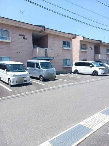 エルディム佃Ａの駐車場|駐車場があります