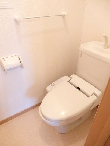 メリディオ　Ⅰ番館のトイレ|ゆったりとした空間のトイレです