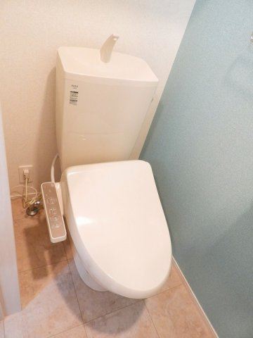アップフィールド　Ⅰのトイレ|落ち着いたトイレです