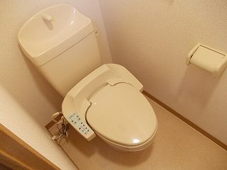 フォンテーヌ鶴江のトイレ|シンプルで使いやすいトイレです